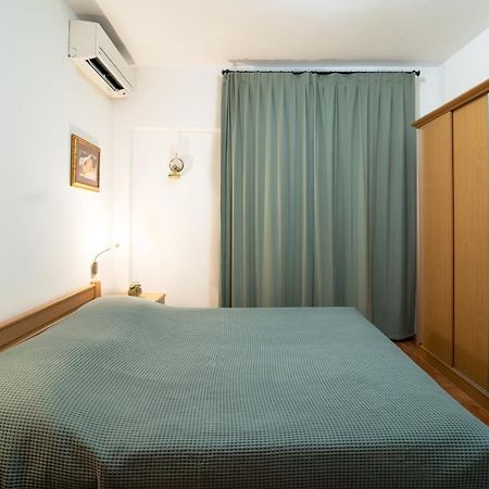Erika Apartment Кърк Екстериор снимка